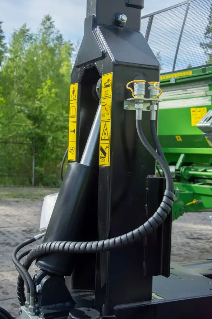 T185_1 czerwiiec 2020 (1).webp