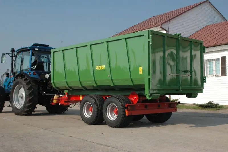 T185_z kontenerem_2008 (7).webp