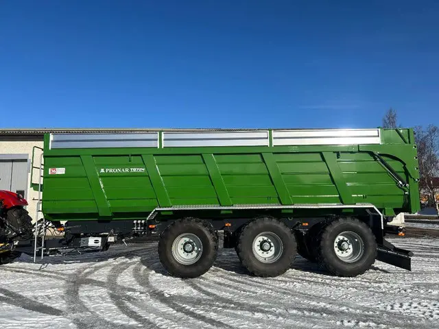 [T8724] Pronar T8724